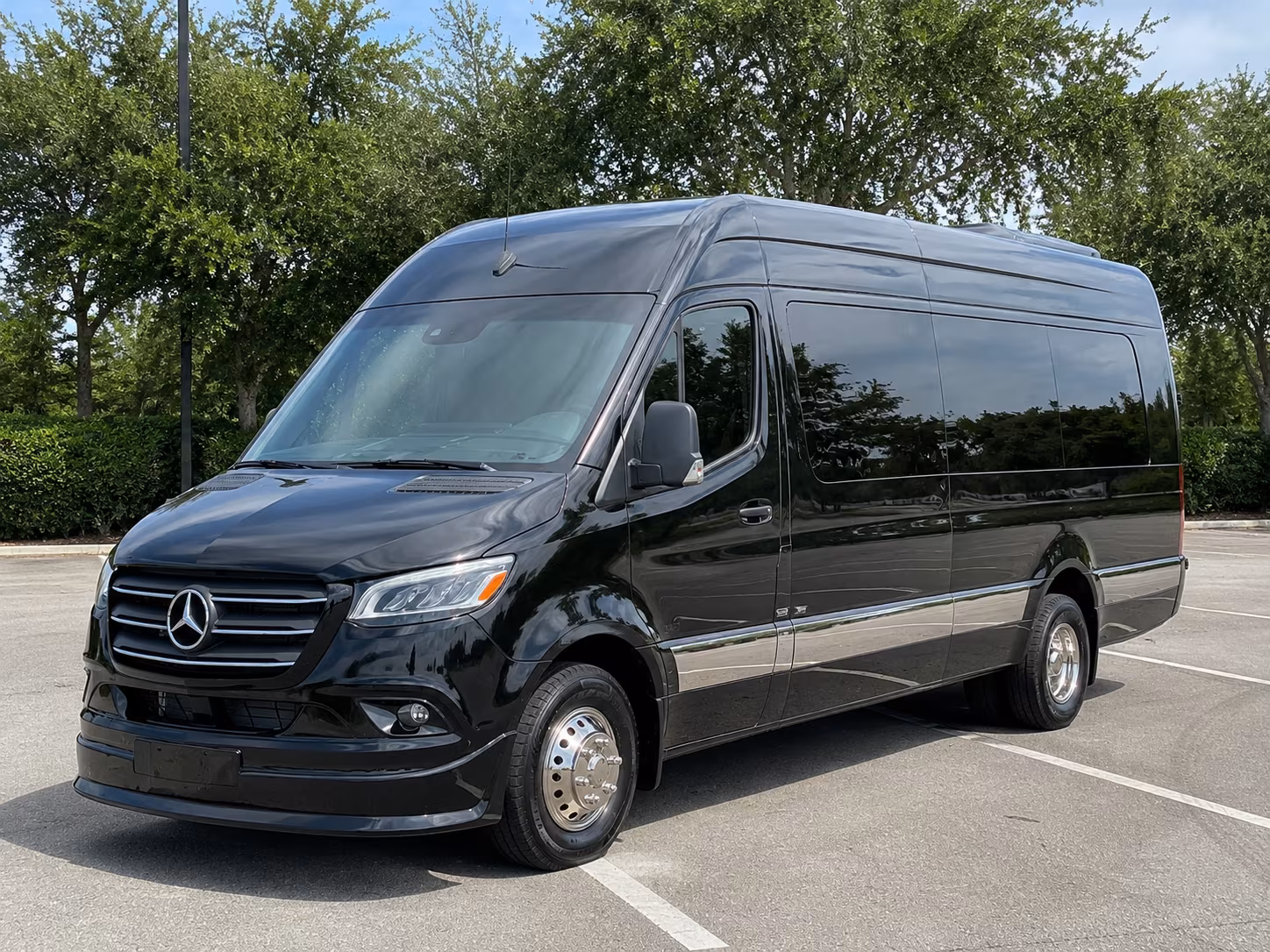 arrange transportation for your next airport transfer 5