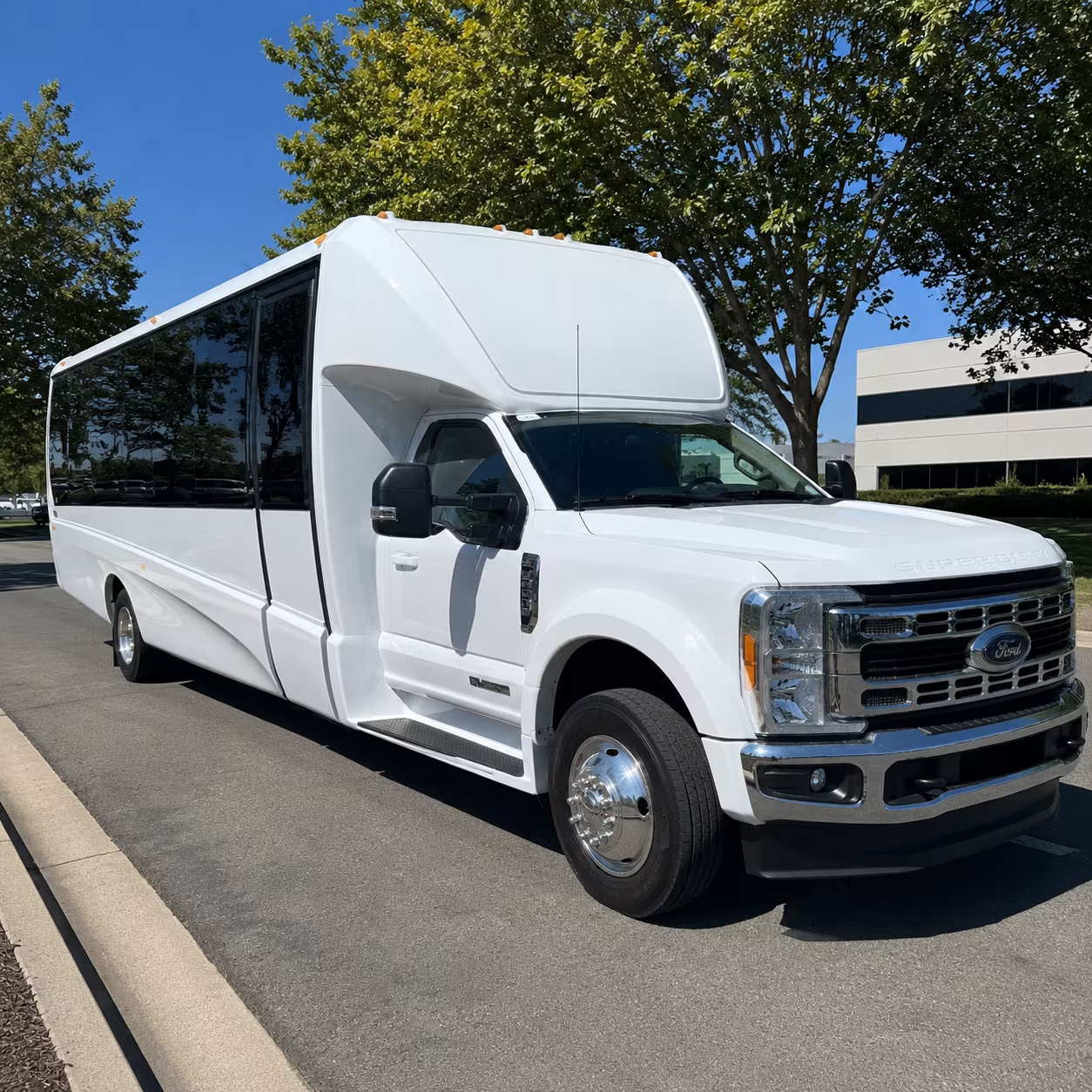 arrange transportation for your next corporate event 3