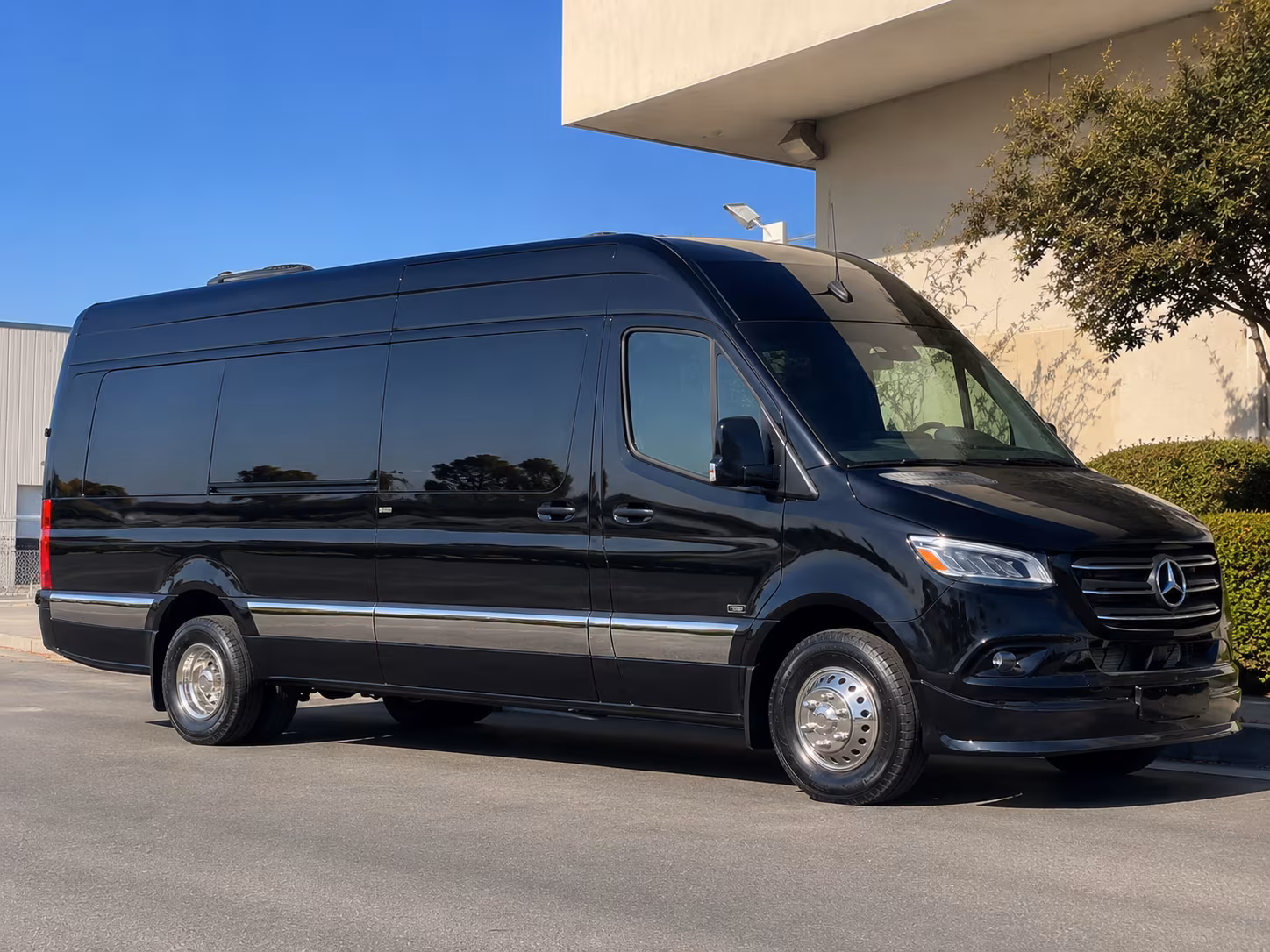 arrange transportation for your next corporate event 5